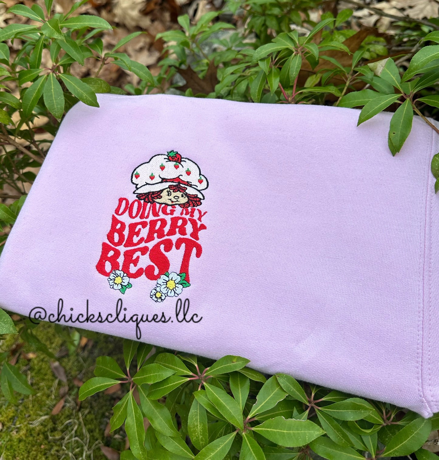 “Doing My Berry Best” Strawberry Shortcake Left Chest Embroidery Crewneck Sweatshirt