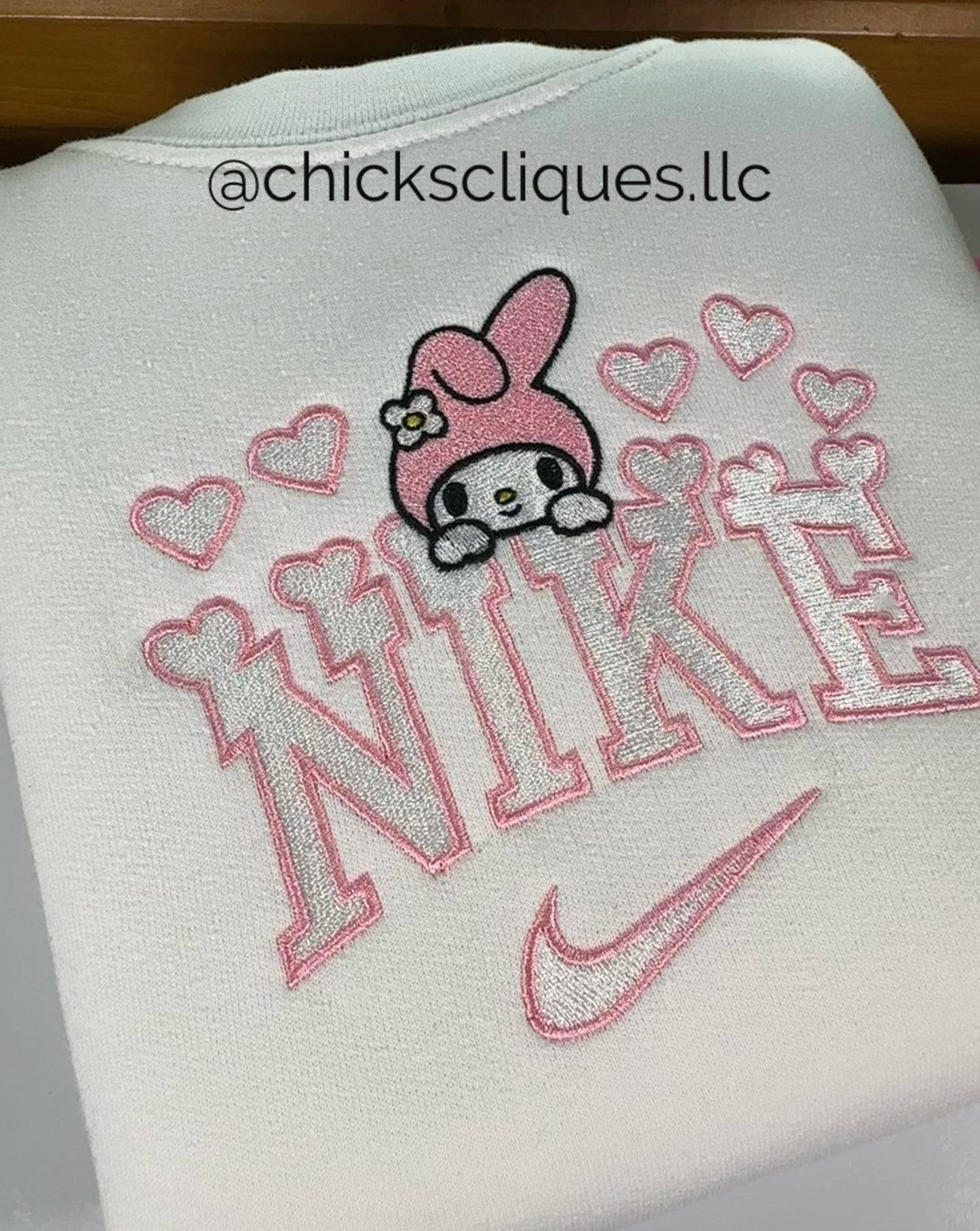Melody x Check Hearts Lover Embroidery Crewneck Sweatshirt