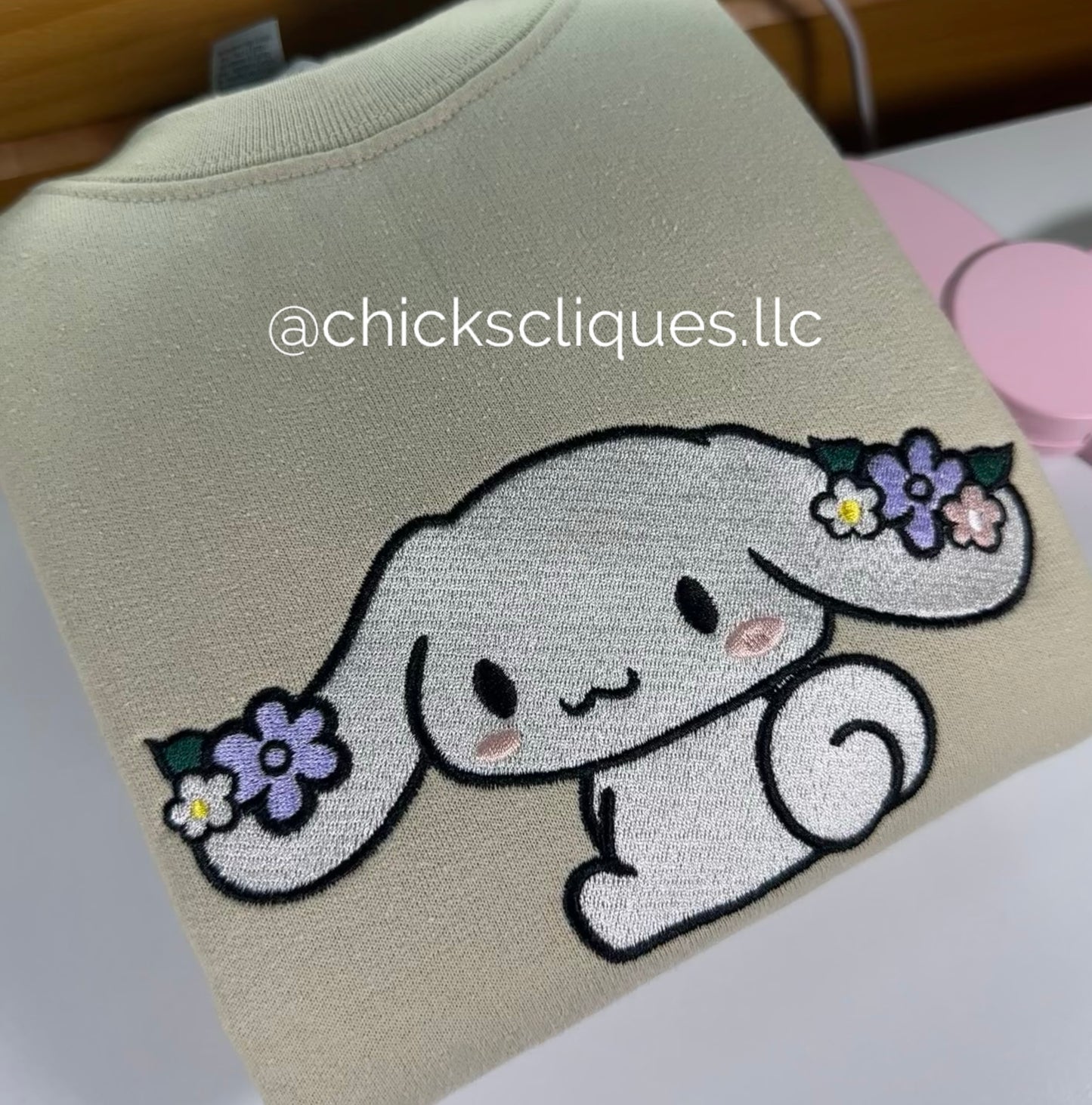 Cinnamoroll Flowers Embroidery Crewneck Sweatshirt