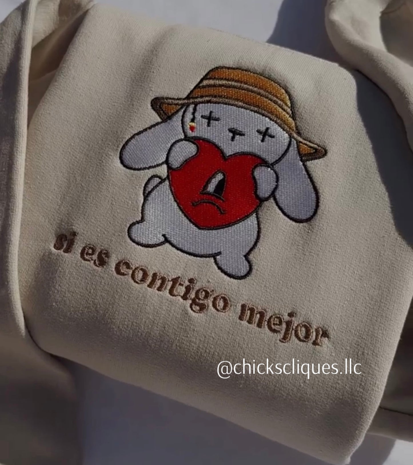 Si Es Contigo Mejor Embroidery Crewneck Sweatshirt