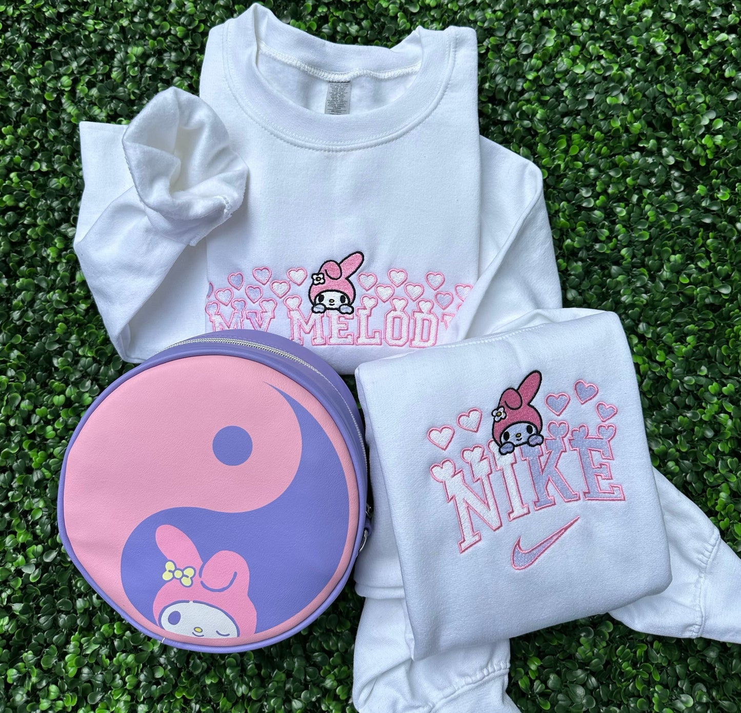 Melody Check Hearts Lover Embroidery Crewneck Sweatshirt
