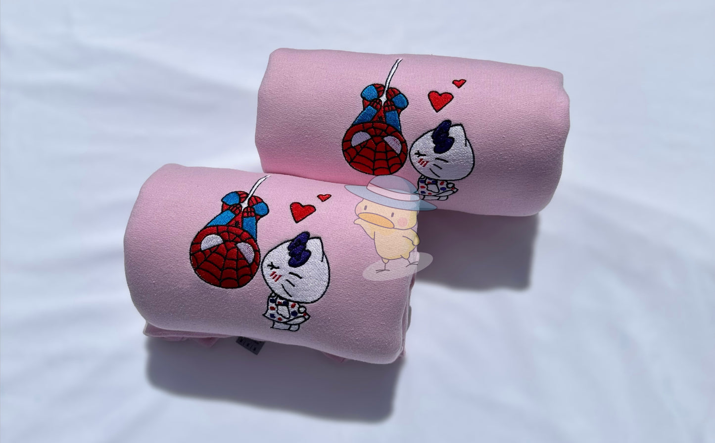 Kitty Kissing Spider Man Embroidery Crewneck Sweatshirt