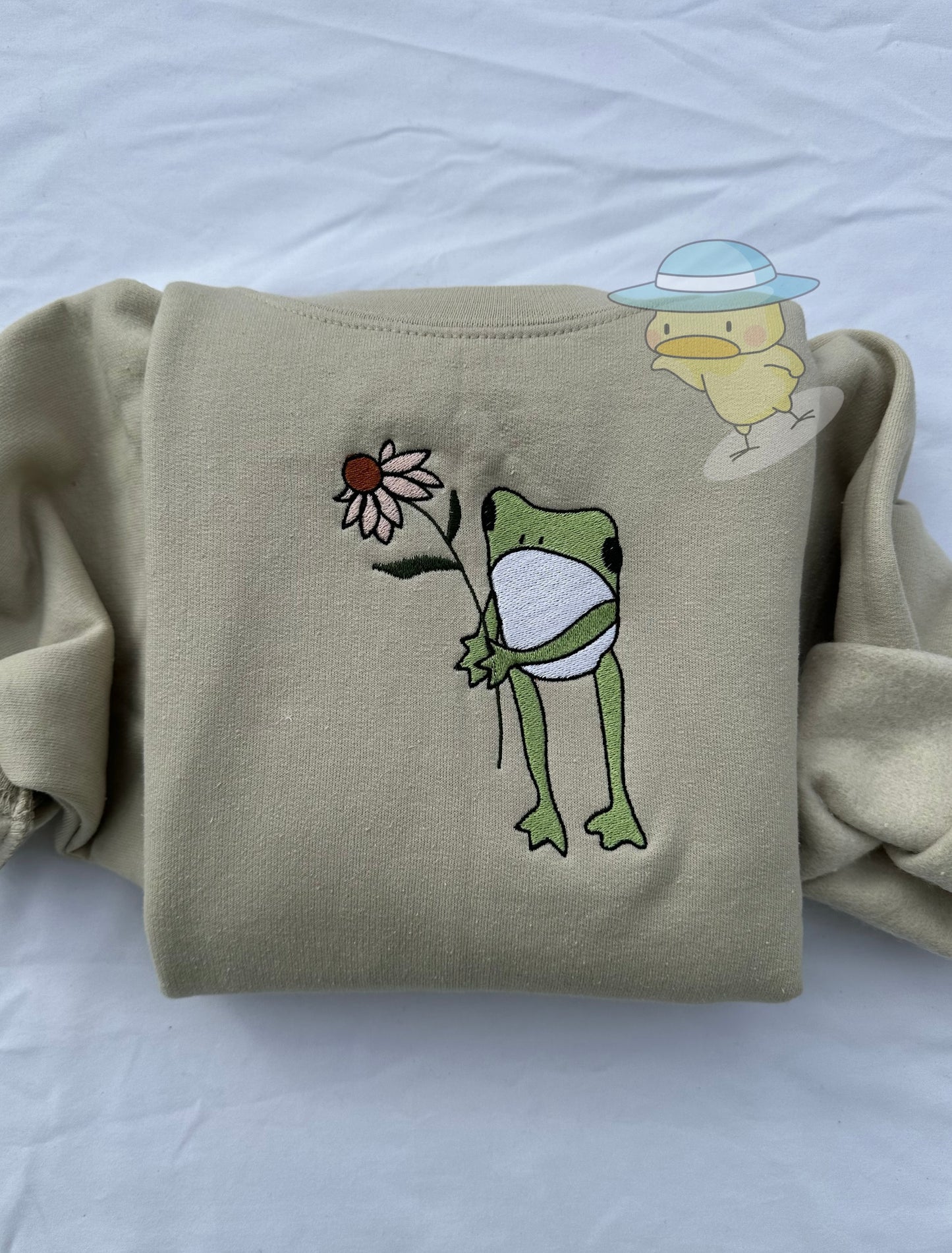 Frog Holding Flower Embroidery Crewneck Sweatshirt