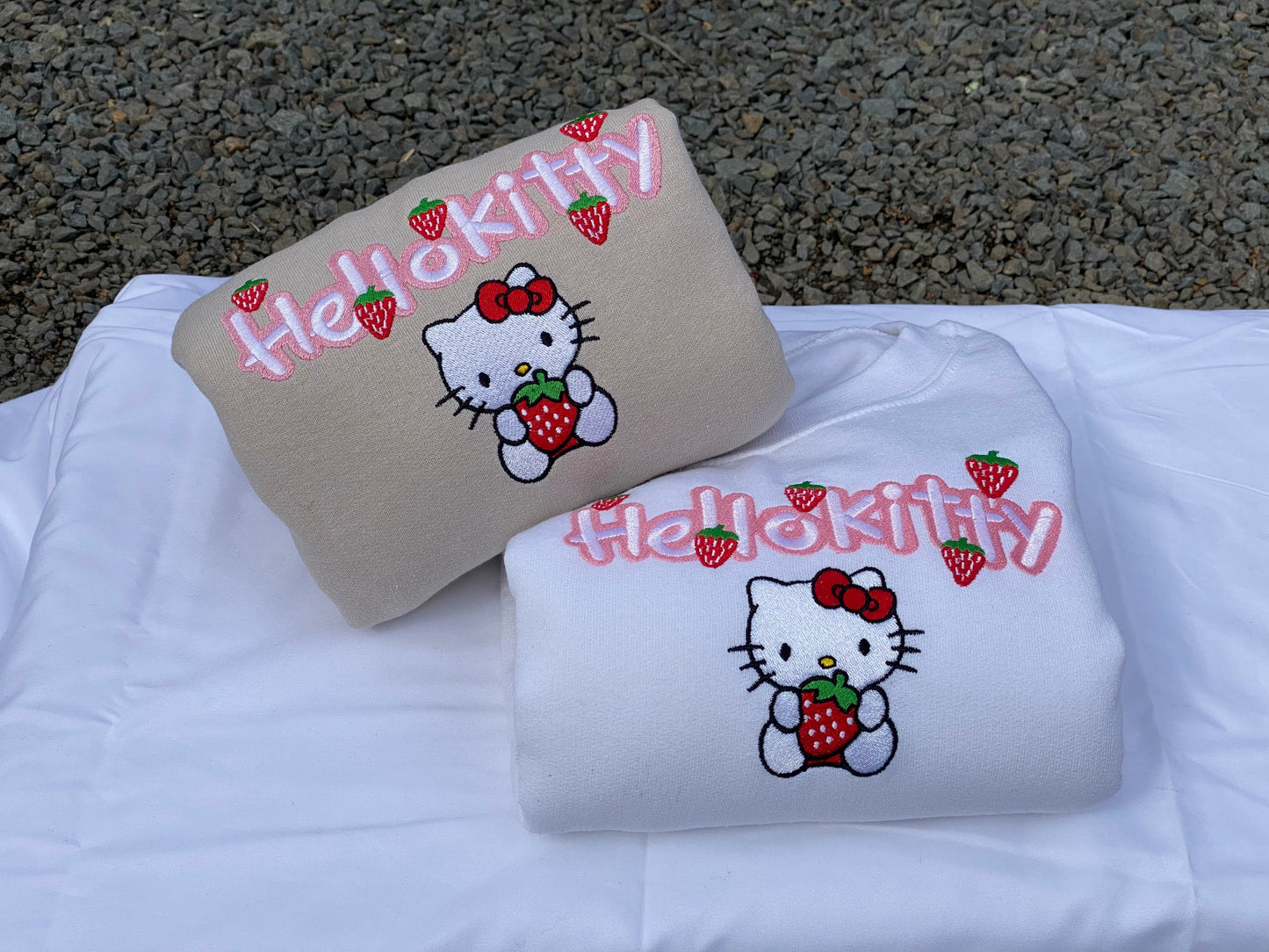 Kitty Strawberry Fruit Y2K Embroidery Crewneck Sweatshirt