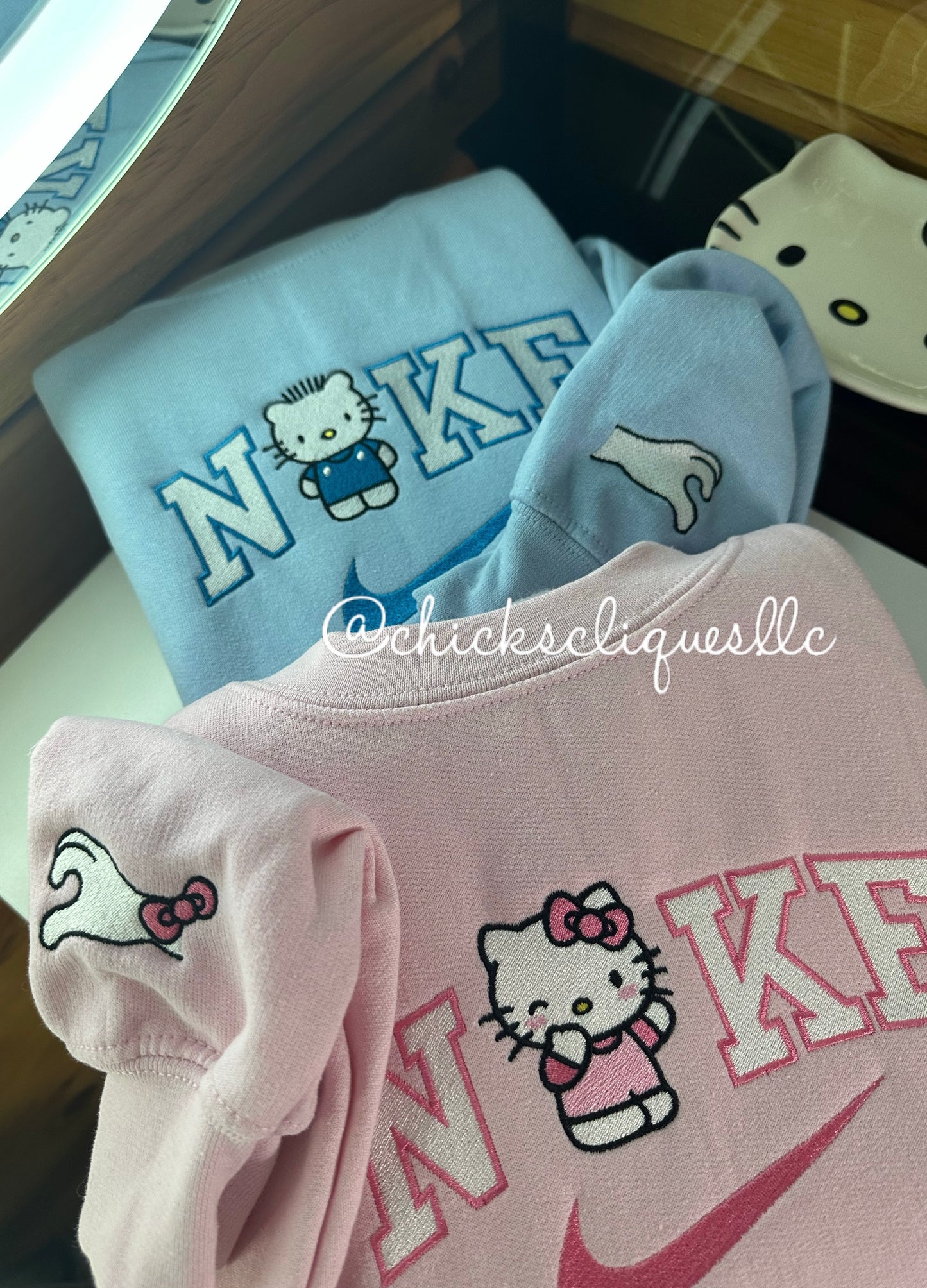 Hello Kitty and Dear Daniel Couples With Sleeve Embroidery Crewneck Sweatshirt