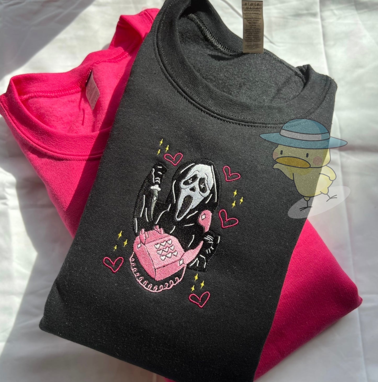 Ghost Face Sparkly Hearts Lover Embroidery Crewneck Sweatshirt