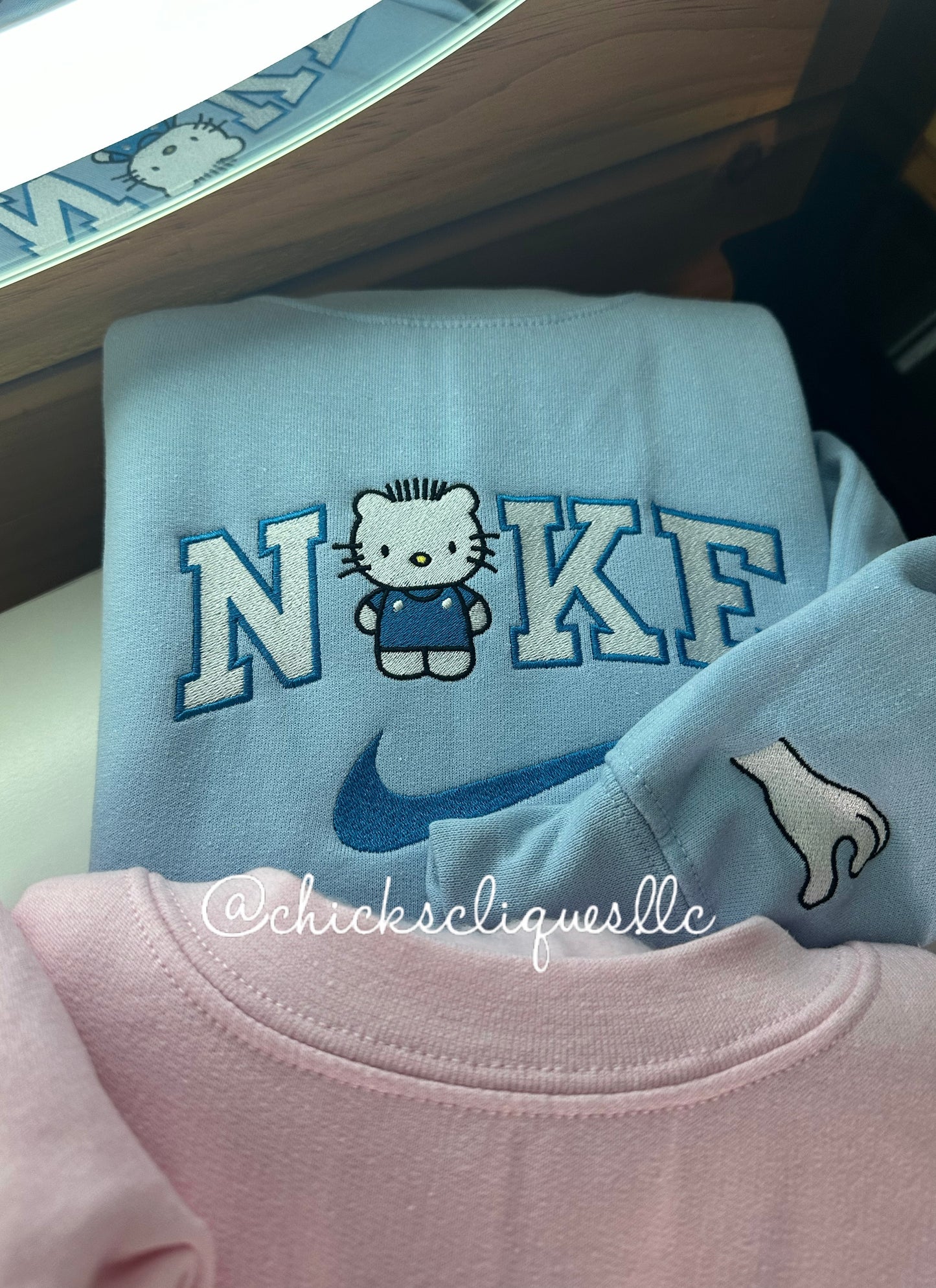 Hello Kitty and Dear Daniel Couples With Sleeve Embroidery Crewneck Sweatshirt